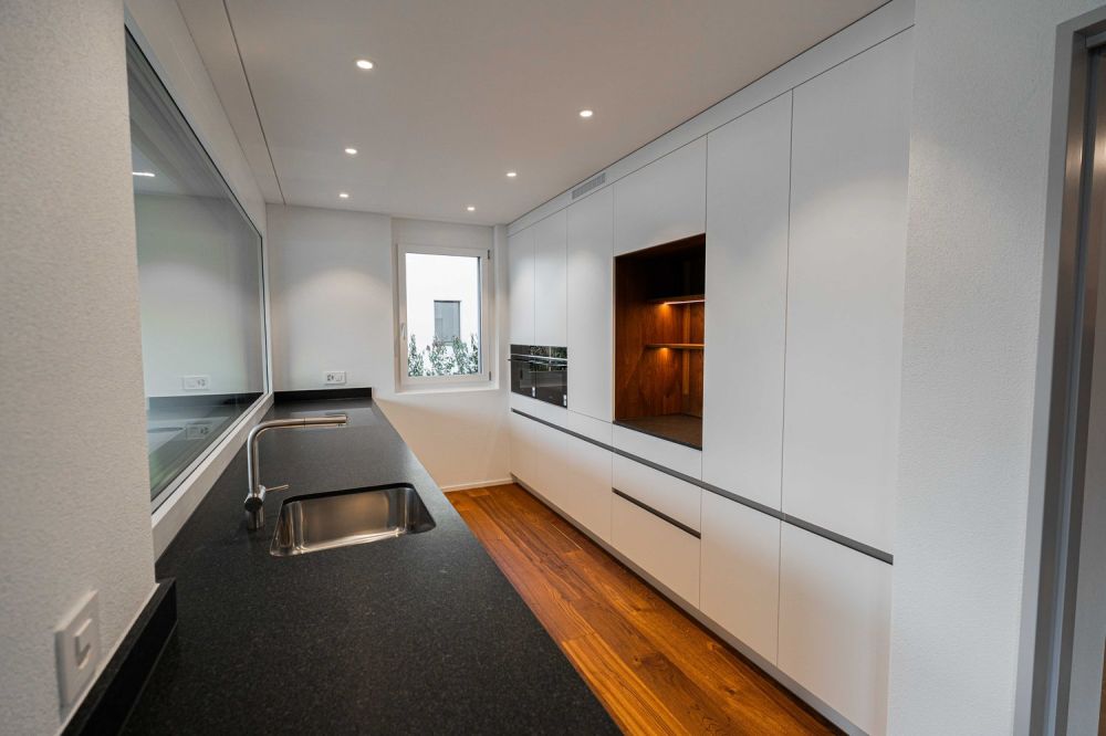 Reserviert - Exklusive Atriumwohnung mit Panoramablick auf die Berge inkl. zwei Einstellhallenplätze - Bild 7