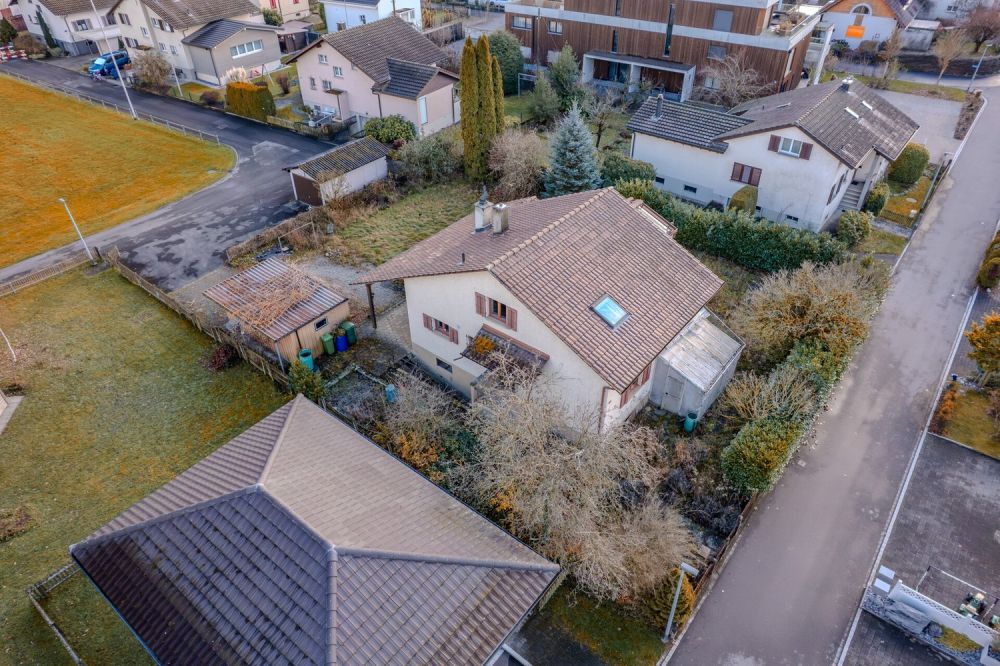 Projektiertes Mehrfamilienhaus mit 3 Wohnungen -  Bild 9