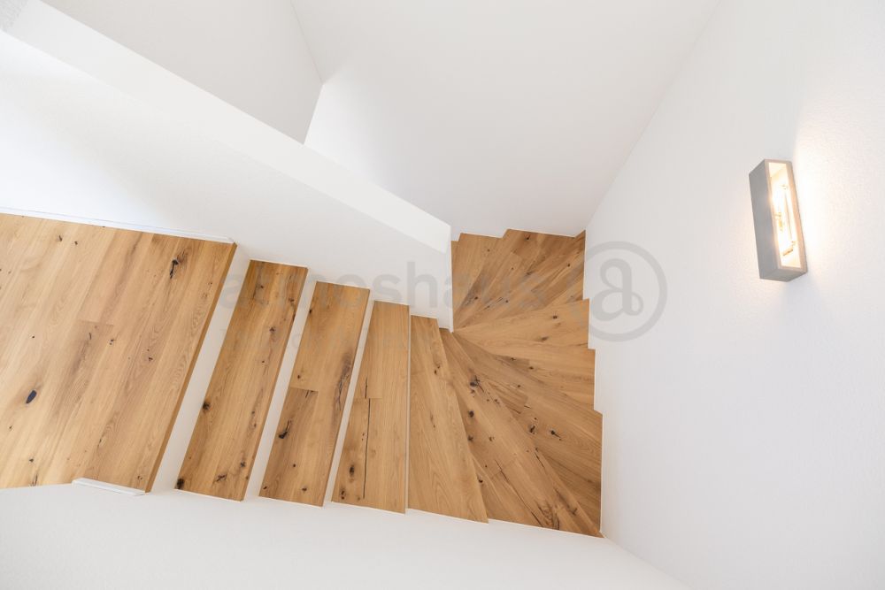 Neubau: 6.5-Zi.-Haus mit Attika, Garten & Top-Lage bei Rheinfall - Bild 9