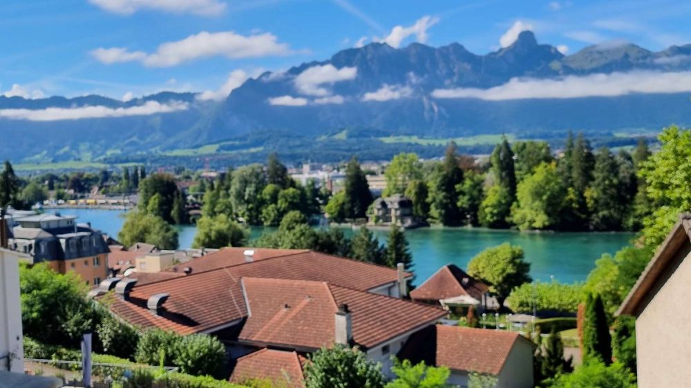 Neue 2 Zi.-Seniorenwohnung in Thun zu verkaufen, Nr.22 im Gartengeschoss - Blick aus der Liegenschaft