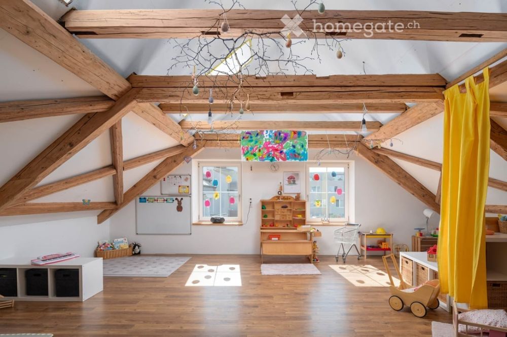 Wohnen und arbeiten im freistehenden 6.5-Zimmer-Einfamilienhaus -  Bild 6