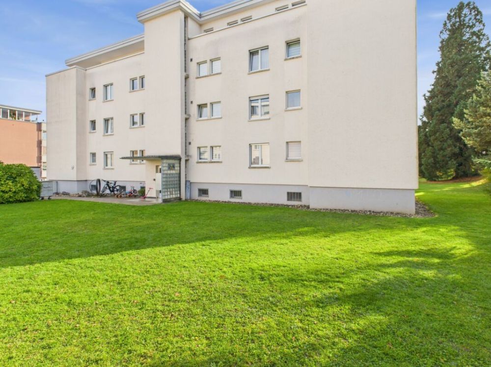 Erstbezug nach Totalsanierung: Stilvolle 4.5-Zimmer-Wohnung mit Top-Anbindung -  Bild 12