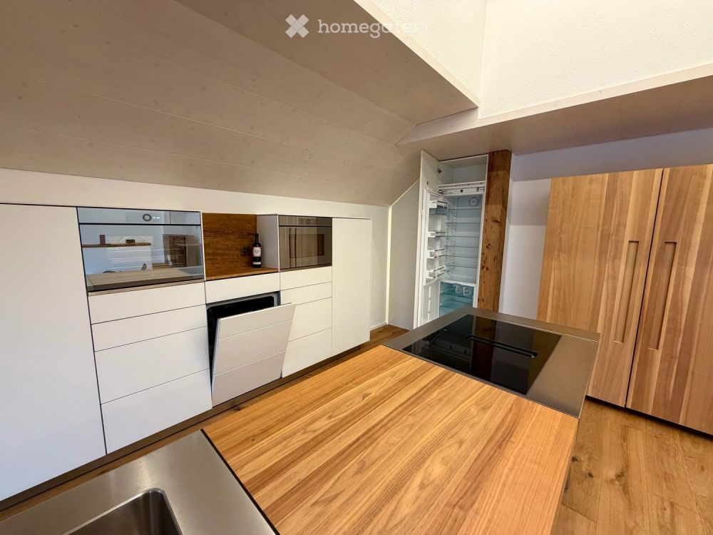 *Erstvermietung* Luxuriöse 6 Zi Wohnung in historischem Gebäude -  Bild 2