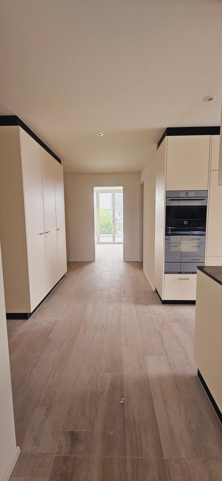 Erstvermietung Waldhofstrasse 4 - Stilvoll wohnen mit urbanem Flair - 20260428_153446
