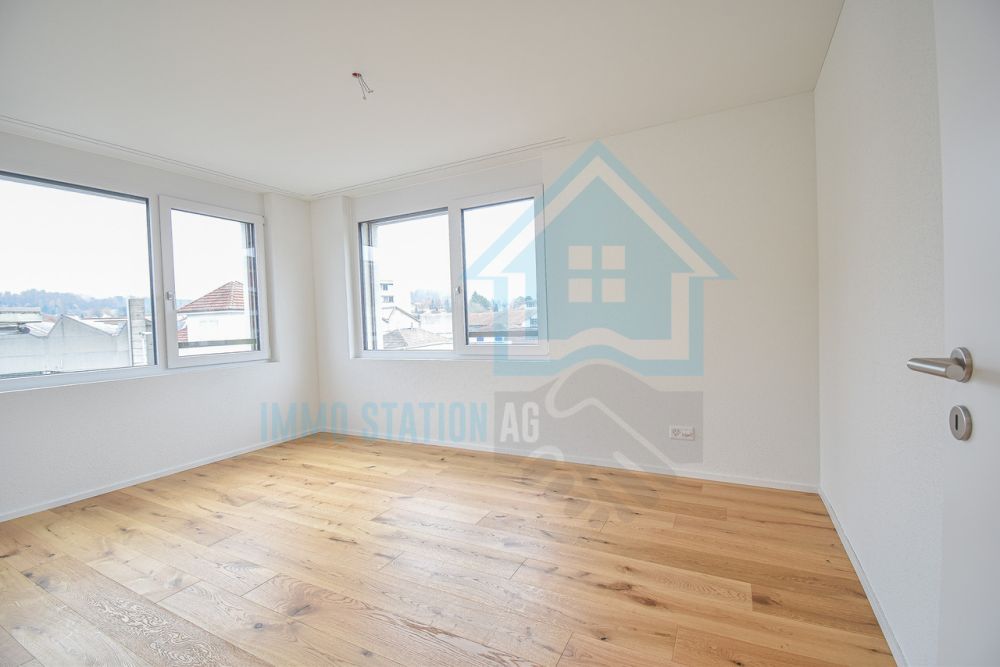 Exklusive 4.5-Zimmer-Neubauwohnung - nachhaltiges Wohnen in Reinach AG - Zimmer 3