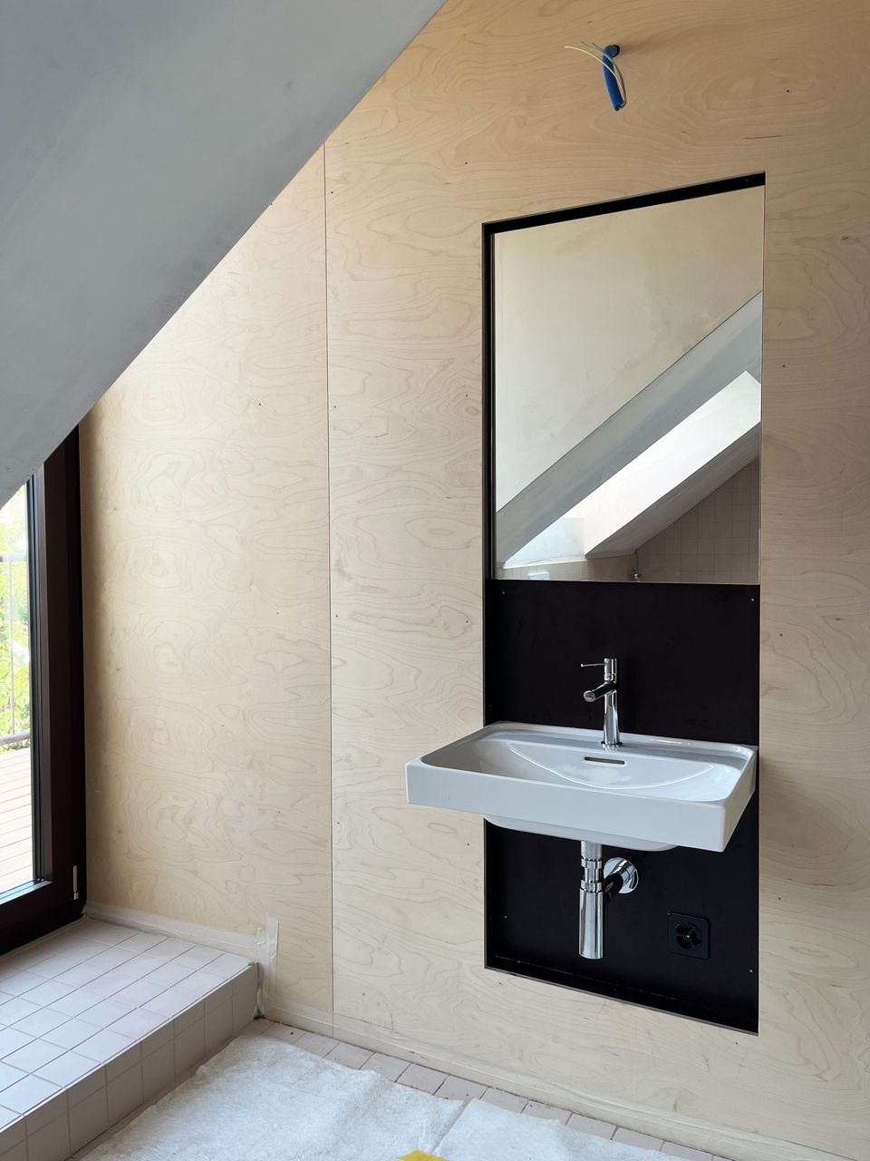 Sanierte Dachwohnung mit Balkon im St. Johann! -  Bild 5
