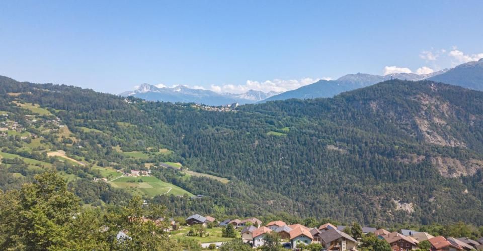 Lumière, cadre paisible et vue imprenable pour ce projet Minergie-P - Maison 4.5 pièces - image - 6