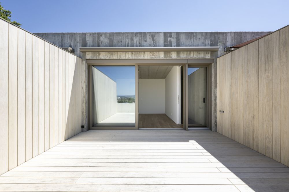 ZEITLOSE ARCHITEKTUR UND EIN WOHNKONZEPT DER EXTRAKLASSE -  Bild 12