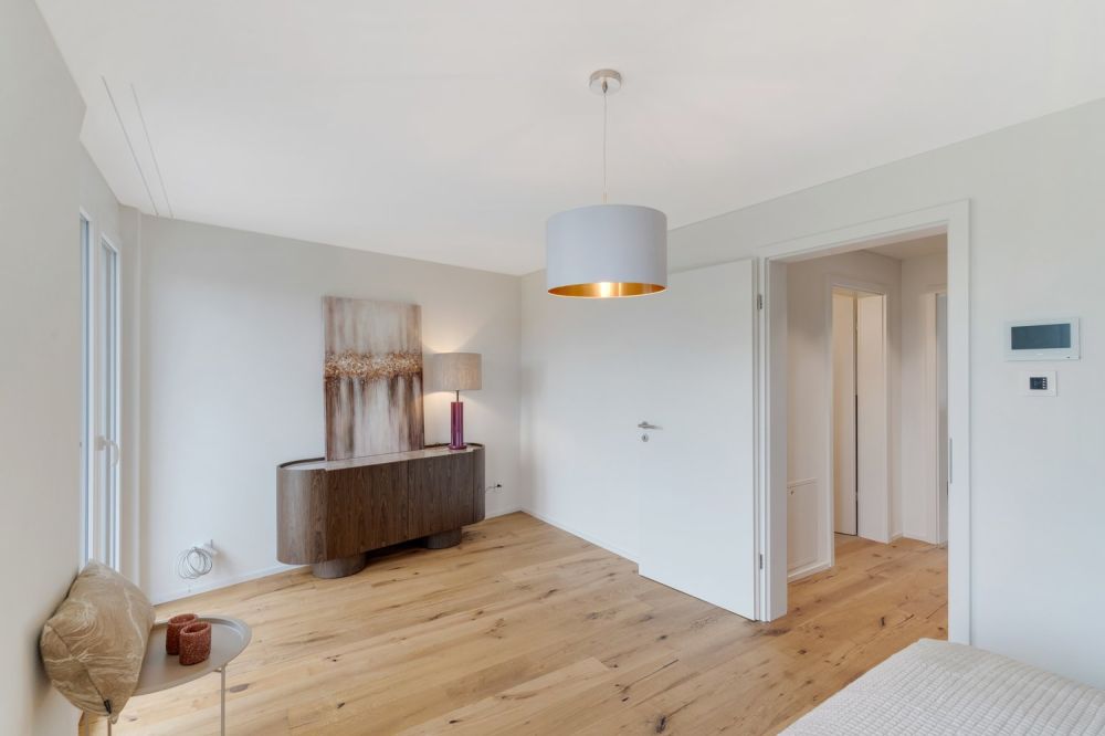 Modernes Doppeleinfamilienhaus mit Garten in Untereggen -  Bild 7