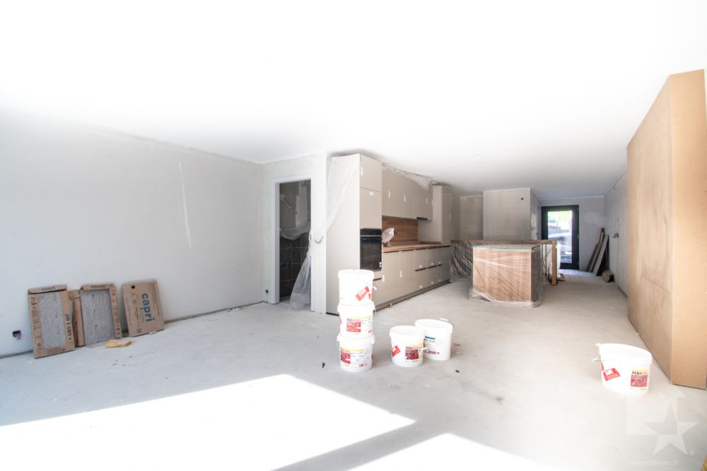 Val-d'Illiez, superbe duplex de 182 m2 avec bureau professionnel - Bild 4