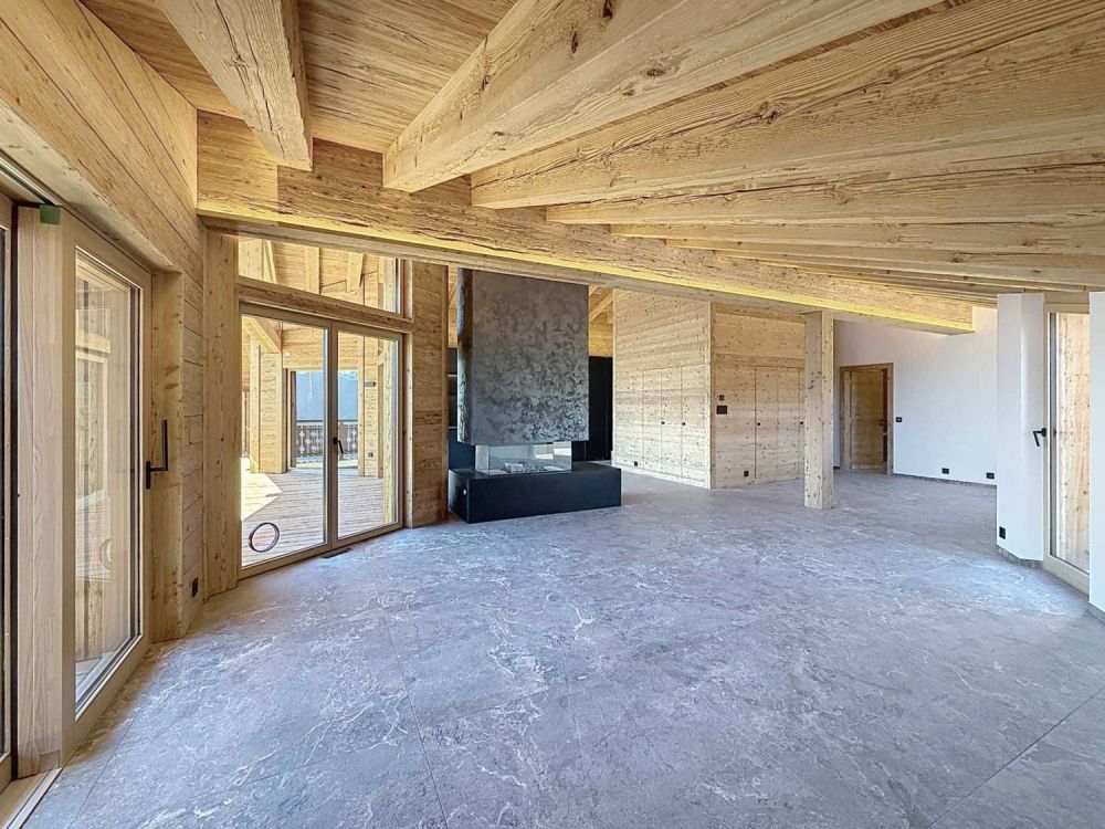 SEHR SELTEN - PRÄCHTIGES DACHGESCHOSS MIT PANORAMABLIK - NEU -  Bild 4