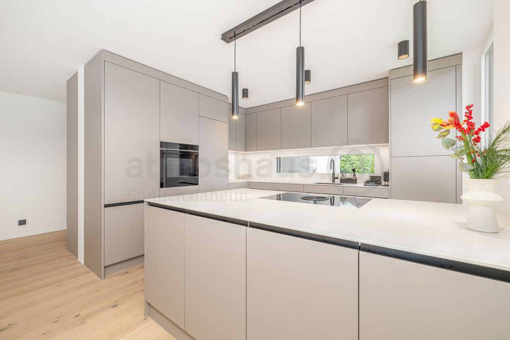 Exklusives Neubau-DEFH an begehrter Lage in Kriens - Bild 2