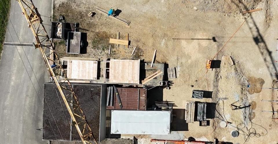À vendre à Moutier maison neuve de 5.5 pièces avec un terrain de 615m² - Maison 5.5 pièces - image - 7
