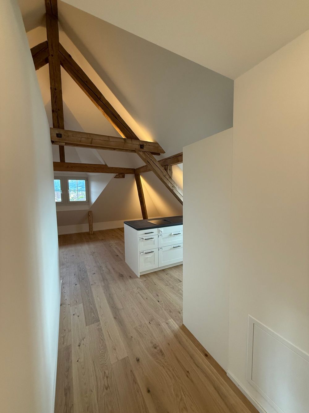 NEUWERTIGE: 3-Zimmerdachwohnung – Vintage-Style trifft auf modernen Komfort -  Bild 6