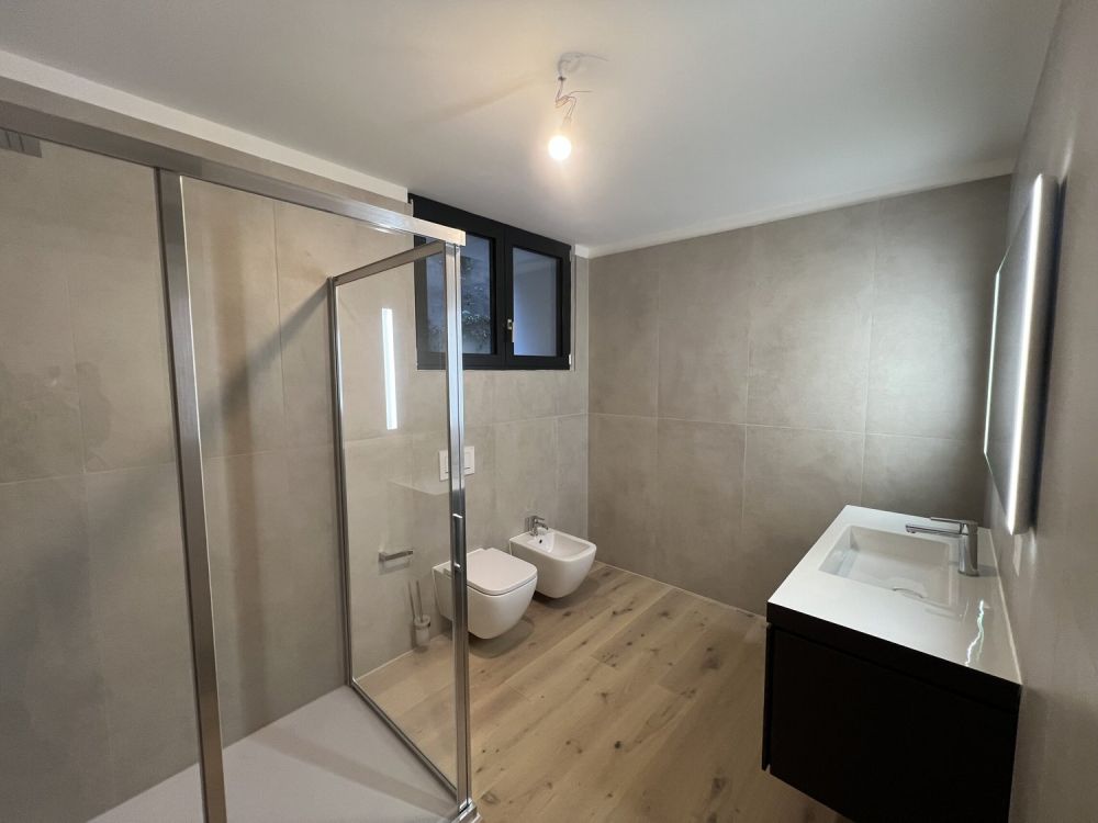 PRESTIGIOSA VILLA 5.5 CON VISTA PANORAMICA A BREGANZONA - Bild 6