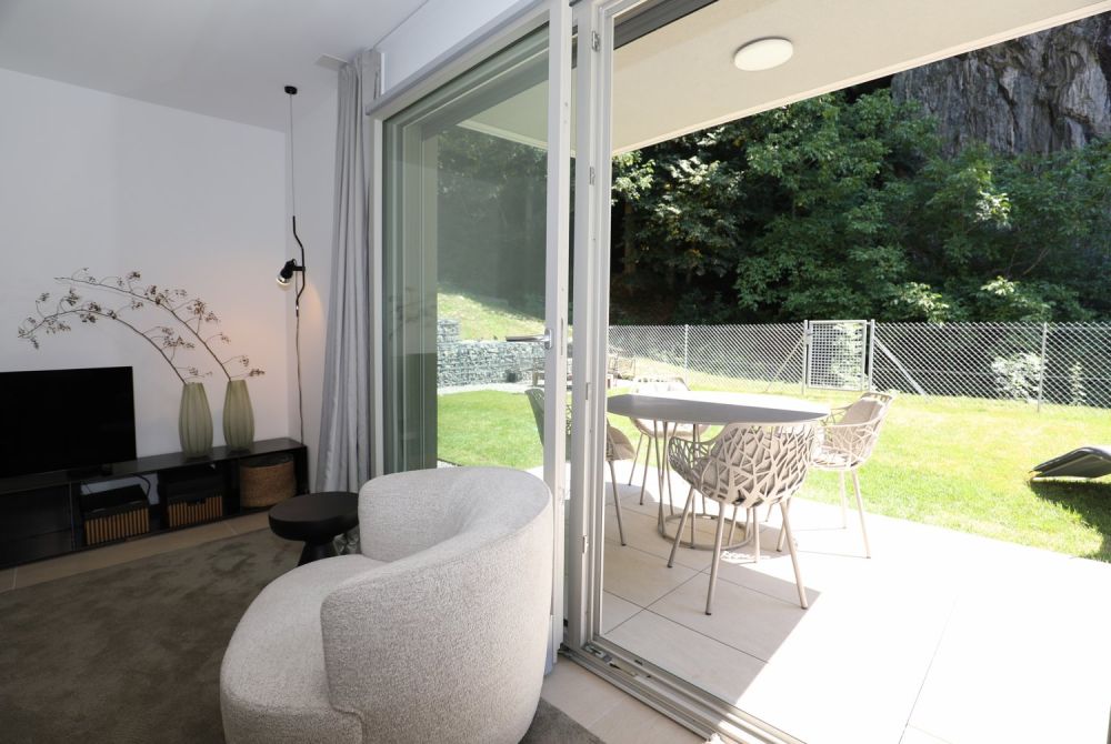 Moderne 2-Zimmer-Neubauwohnung, ruhig gelegen mit Garten -  Bild 1