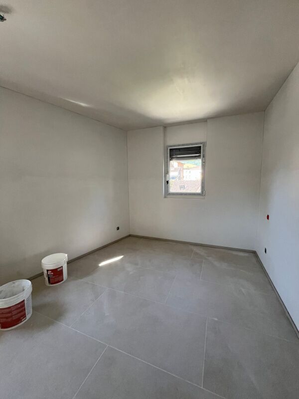 Res. Papilon, 4.5-Zimmer-Wohnung, Giubiasco -  Bild 5