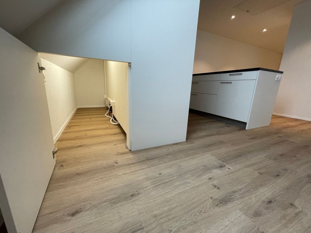 Moderne 3.5 Zimmerwohnung mit Balkon - Bild 4