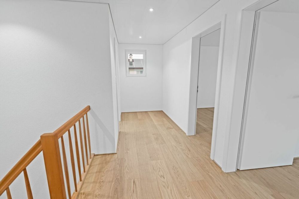 Doppeleinfamilienhaus an ruhiger, sonniger Lage in Widnau - komplett kernsaniert - Bild 12