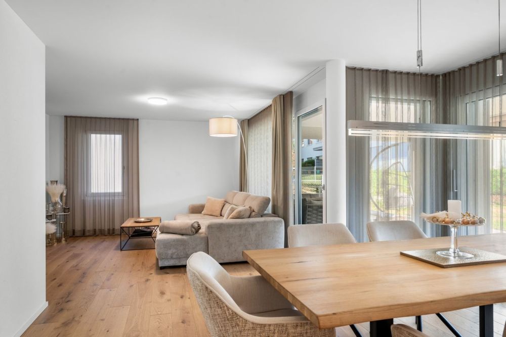 Neuwertige 4.5-Zimmer-Gartenwohnung im Steuerparadies Horn -  Bild 7