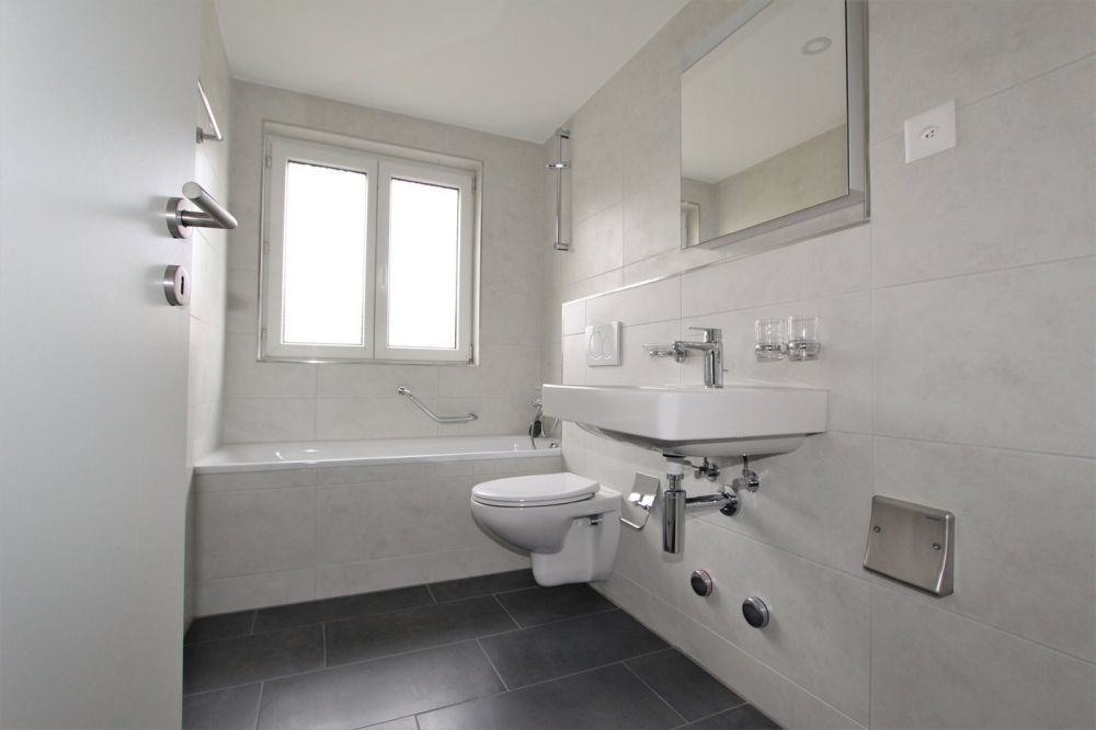 MODERNE 3.5 ZI-WOHNUNG IN NEUHAUSEN -  Bild 5