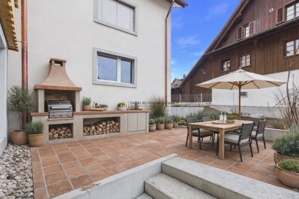 Modernes Raumwunder zwischen Zürich & Zug: 6-Zimmer-Designhaus mit exklusiver Wellness-Dachsuite - Perfekt für Wohnen & Arbeiten -  Bild 2