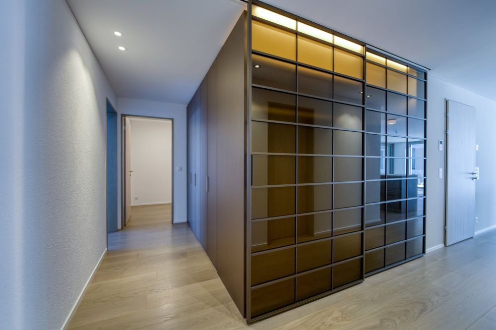 5.5-Zimmer Gartengeschosswohnung für höchste Wohnansprüche - Architektonisch integrierte Einbauten von Rimadesio und Poliform