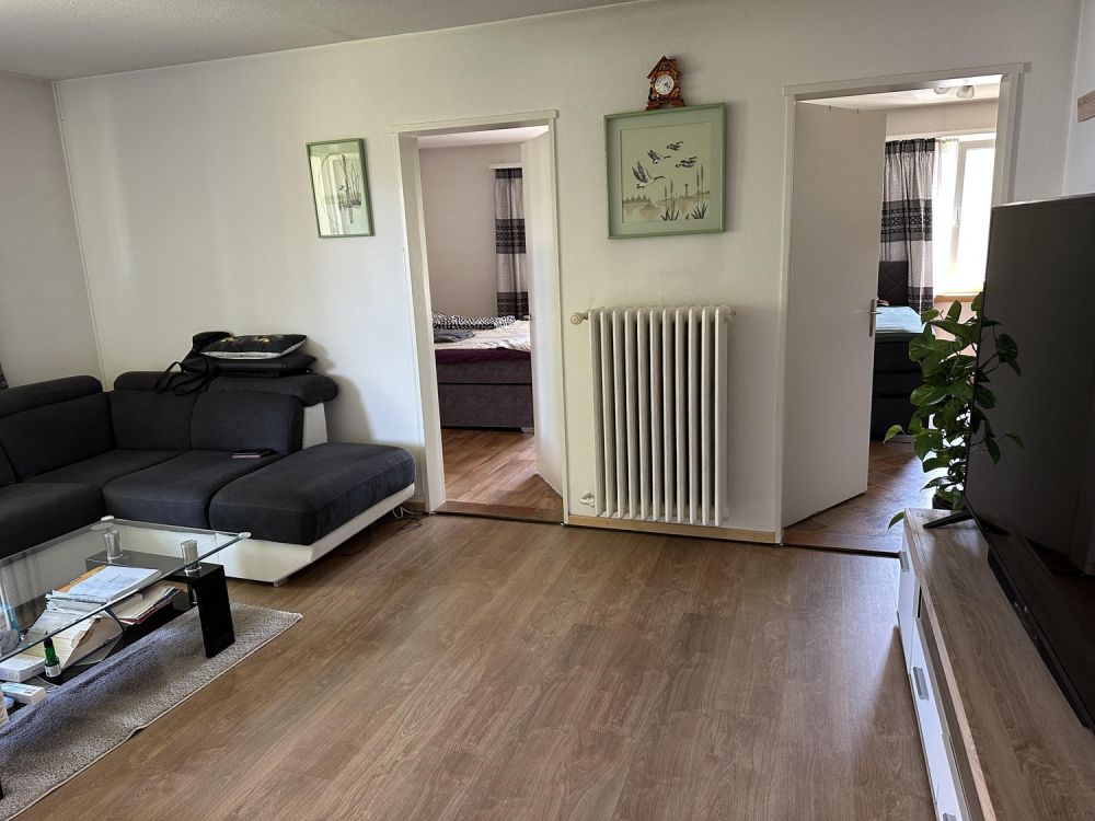 Befristet bis 31.03.2027/ 3.0 Zimmerwohnung in Bachenbülach -  Bild 3