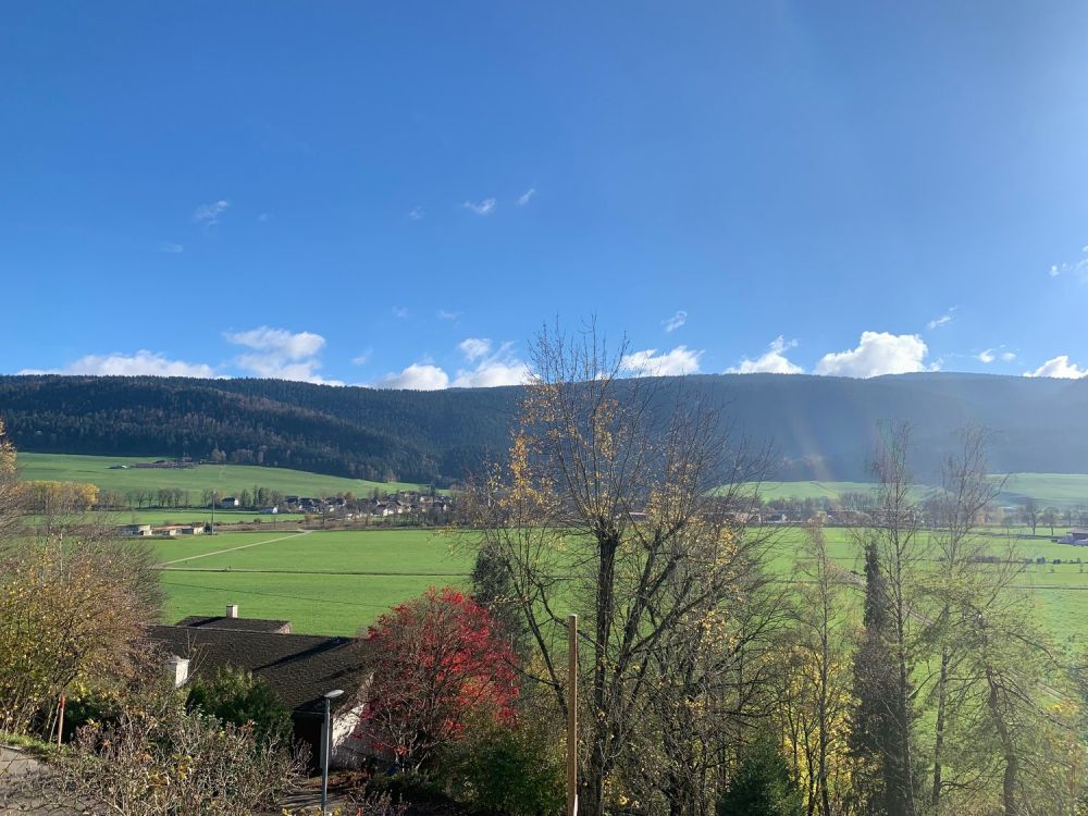 2113 Boveresse/NE Nouvelle construction de 2 villas familiales avec garage - Bild 1