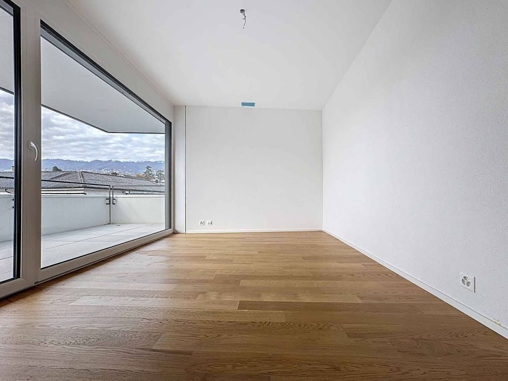 Neue 4.5-Zimmer-Wohnung mit überdachtem Balkon -  Bild 5