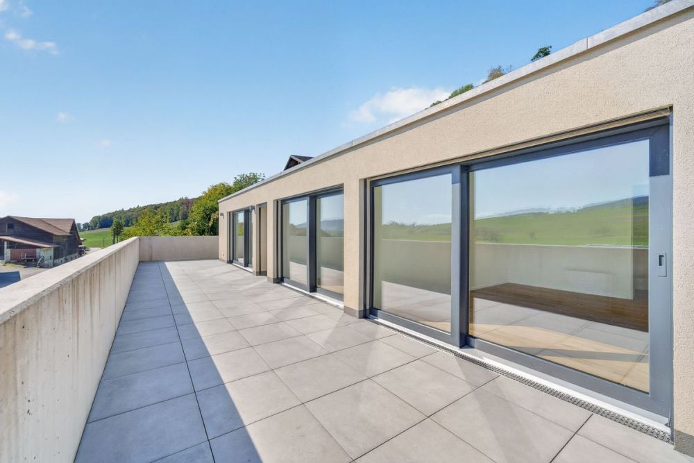 Appartement neuf de 4,5 pièces avec terrasses et vue sur les Préalpes -  Bild 3