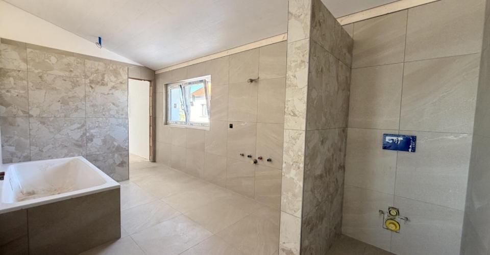 À vendre villa jumelée moderne de 6,5 pièces à Courgenay - Maison jumelée 6.5 pièces - image - 7
