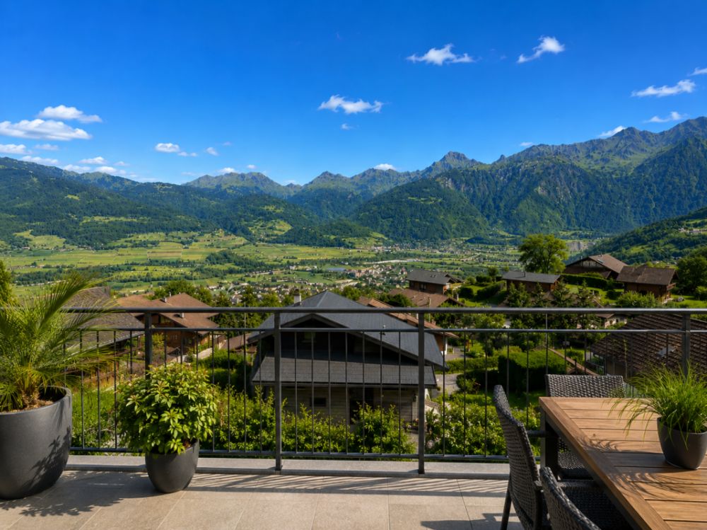 Villa mit 4,5 Zimmern in Les Neyres - Mehr als eine Villa verfügbar -  Bild 6