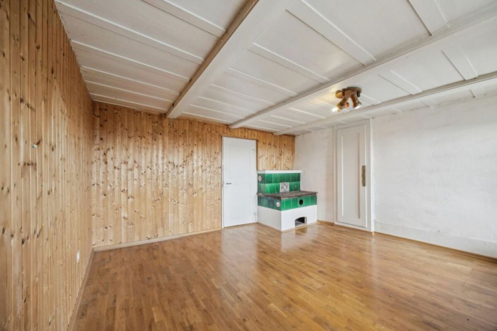 Bauland mit Altbauliegenschaft in Bettlach mit vielseitigen Nutzungsmöglichkeiten - Zimmer