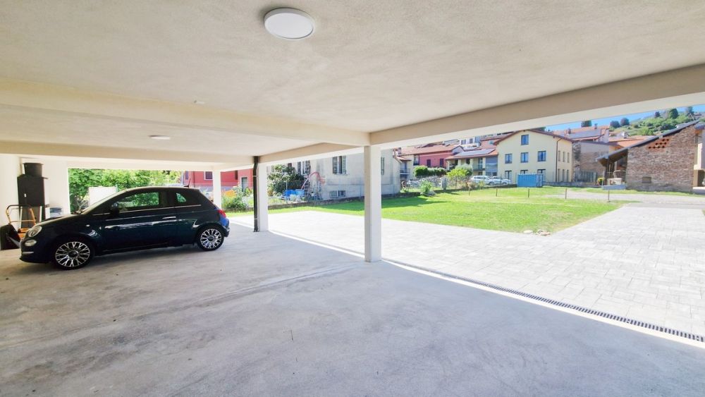 Nuovo appartamento 2,5 locali con balcone coperto e vista aperta - Bild 6