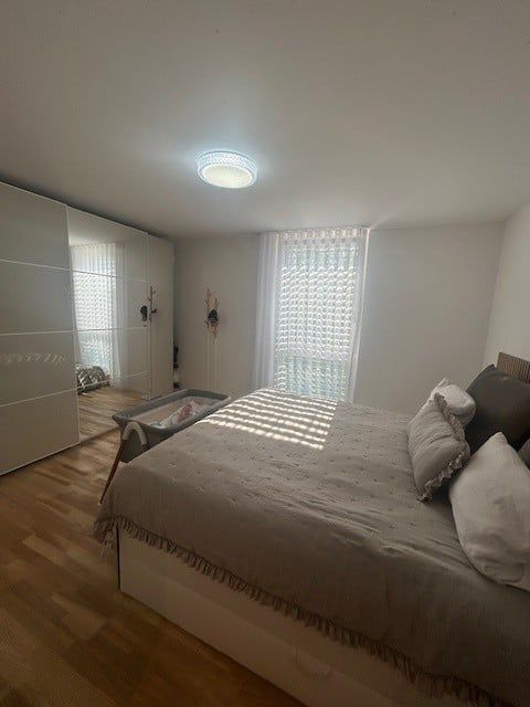 Moderne 4.5 (5.5)-Zi.-Wohnung in Grenchen mit 24 m² Terrasse & Top-Ausbau -  Bild 4