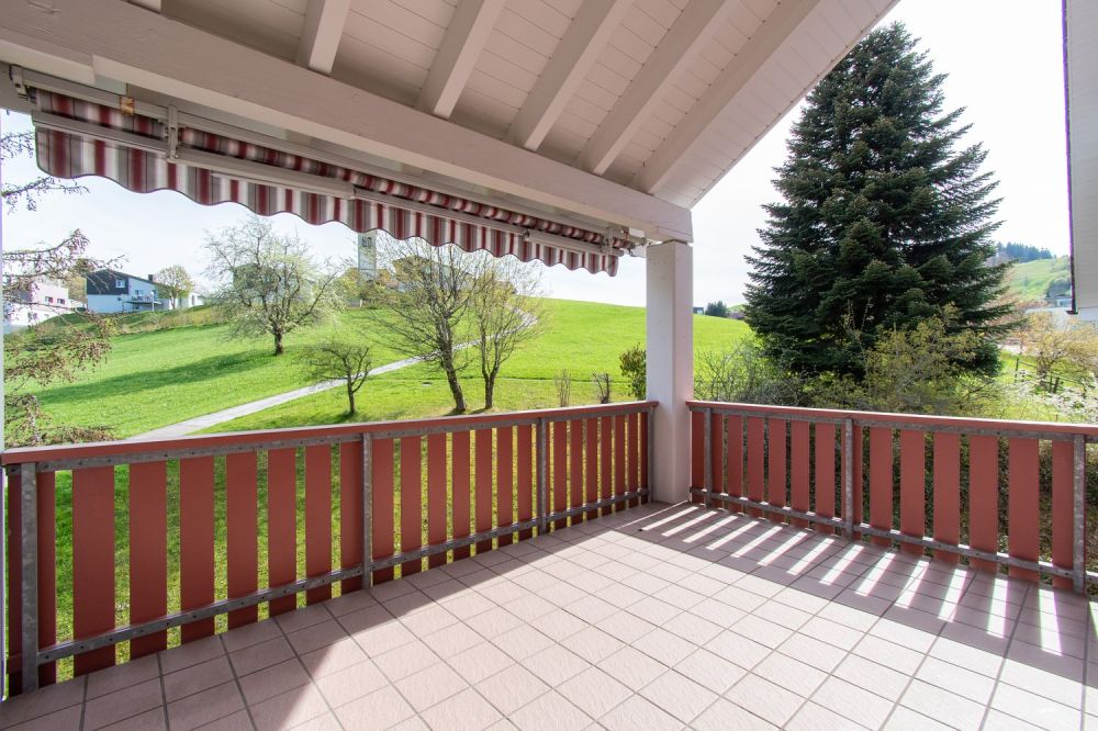 Attraktive 5.5 Zimmer-Maisonette-Wohnung mit Balkon -  Bild 9