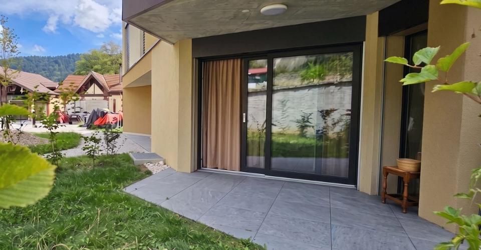 Joli appartement de 2,5 pièces avec terrasses et jardin à Couvet - Appartement 2.5 pièces - image - 9