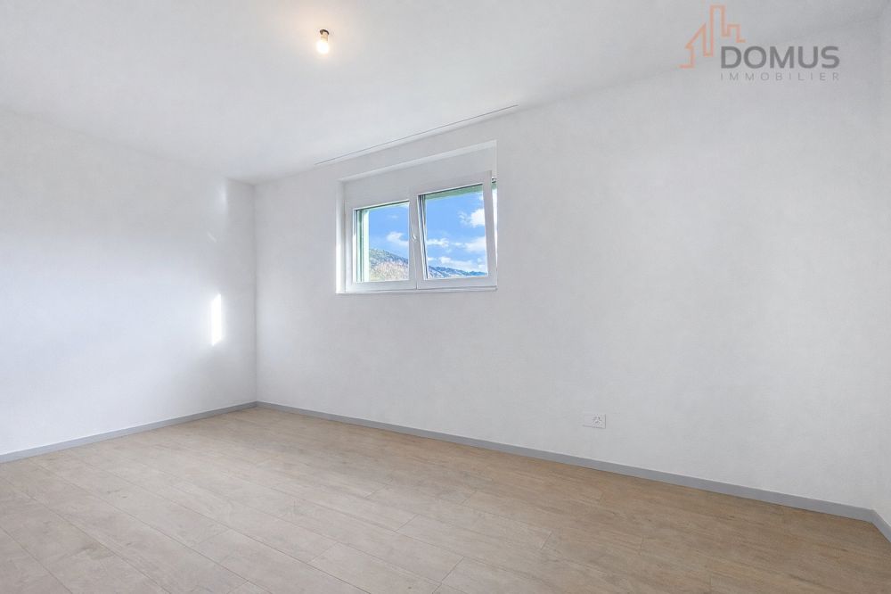 Magnifique attique 2,5 pièces avec superbe terrasse - Bild 7