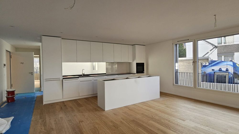 W03 - Moderne 5.5-Zi. Gartenwohnung, neben der Tramstation Riehen -  Bild 2