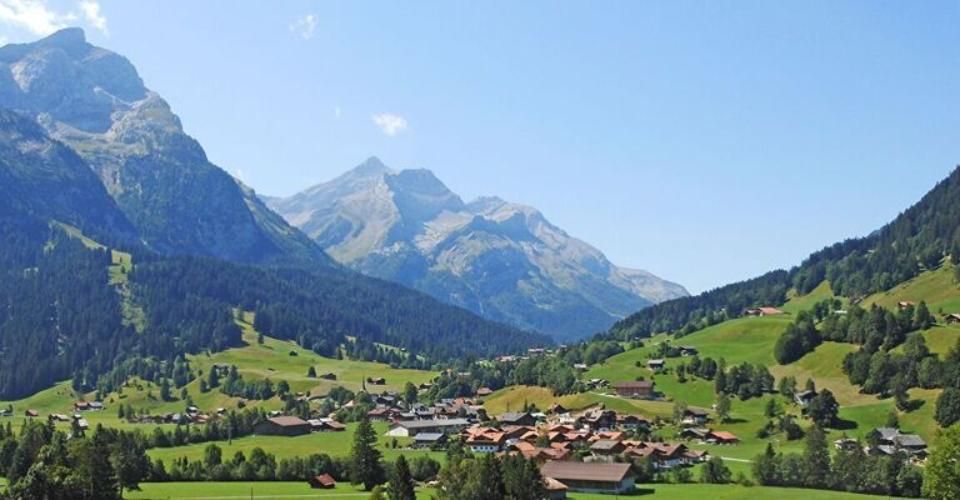 Appartement en attique de 4.5 pièces - "Chalet Spitzhorn" - Gsteig - Attique 4.5 pièces - image - 4