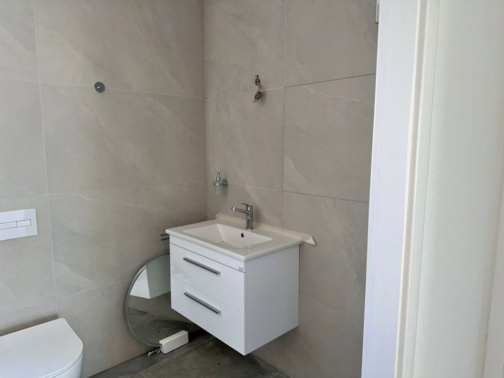 Aproz (Sion) 4.5 pièces neuf au dernier étage avec grand balcon -  Bild 12