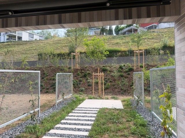 Moderne Wohnung für Mieter mit Flair für einen schönen Garten -  Bild 2