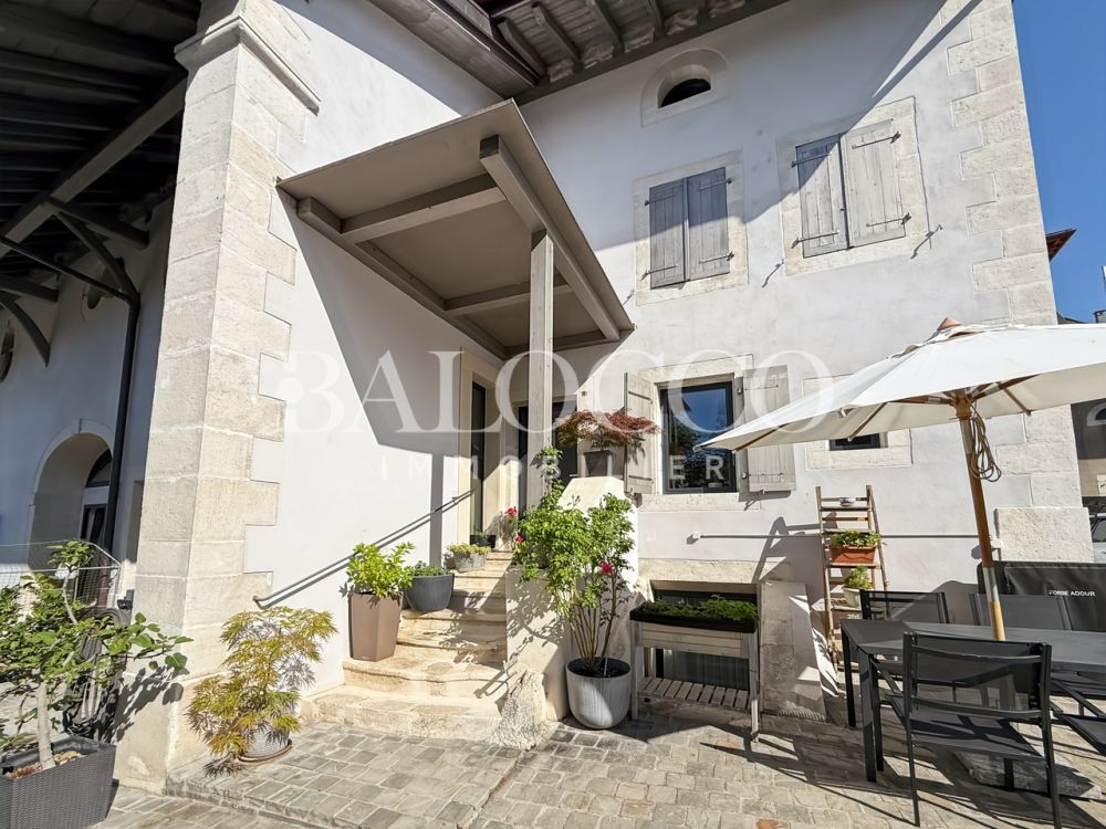 Wie ein Dorfhaus im Zentrum des Dorfes - Bel extérieur - Balocco Immobilier
