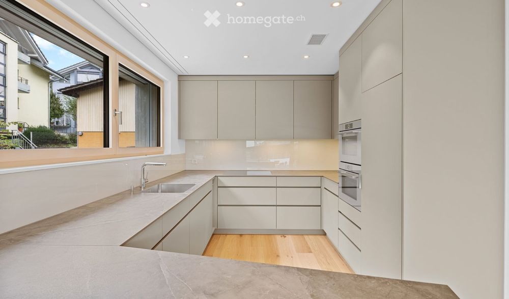 Idylle in Beckenried - Erstbezug mit Seesicht und Steuervorteil - Bild 2