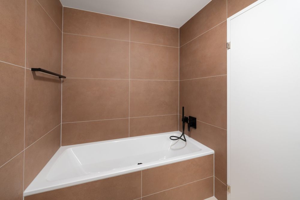 Erstvermietung – Exklusive 3.5 Zimmerwohnung mit hochwertigem Eigentumsstandard -  Bild 5
