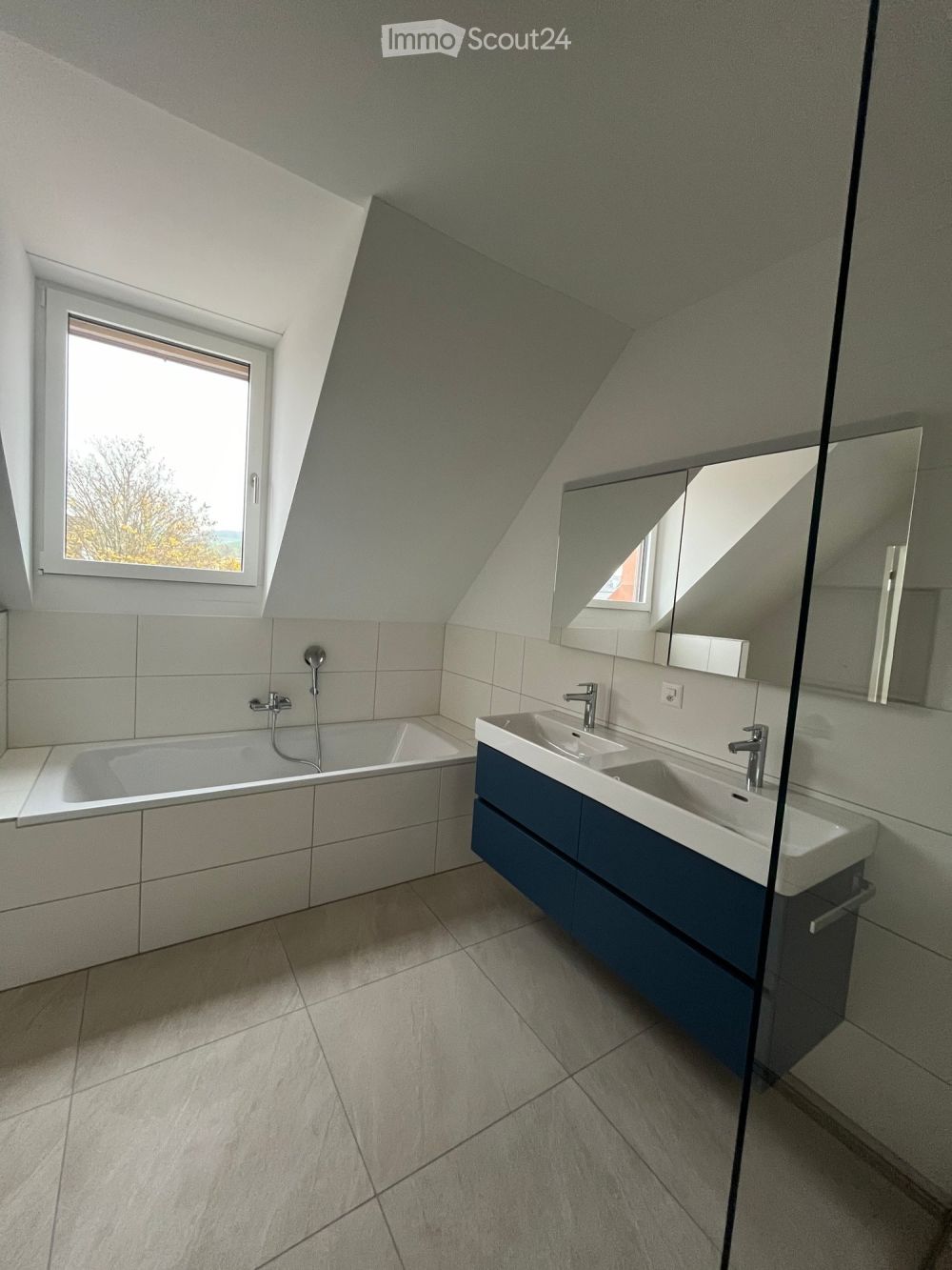 Hauswarts-Wohnung im Eigentumsstandard -  Bild 8