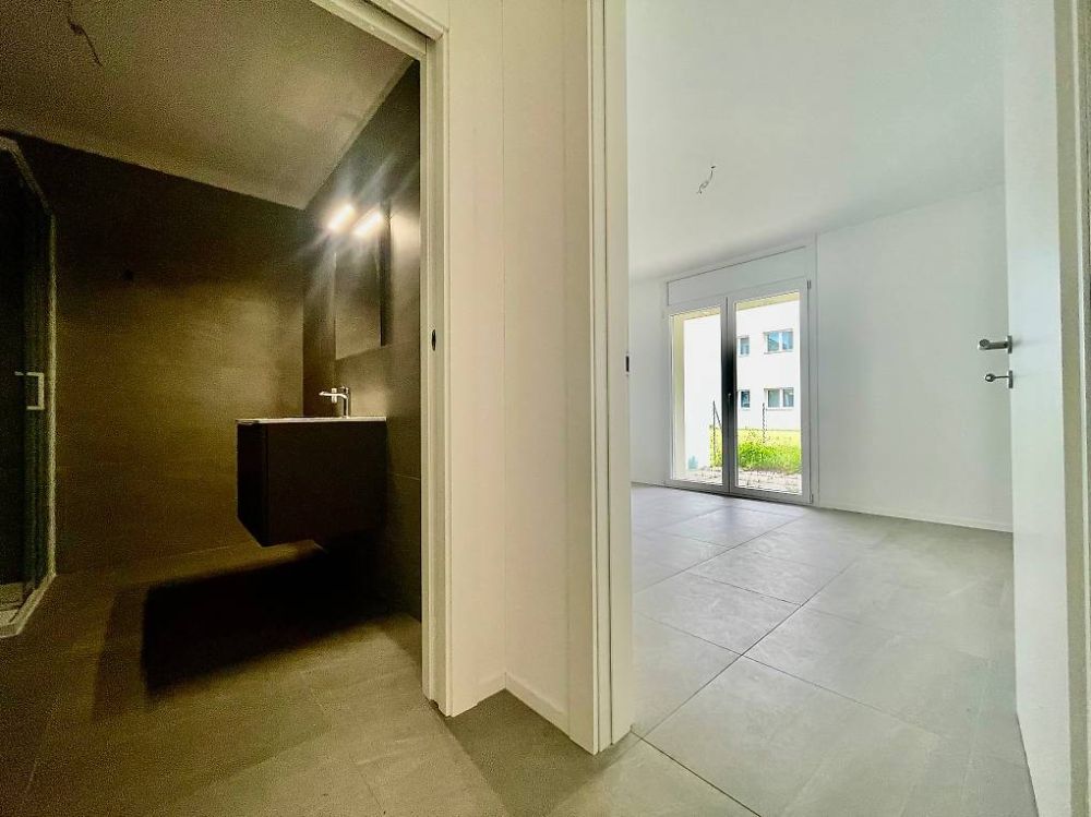 HM10845 - Nuovo appartamento con giardino a Caslano -  Bild 11
