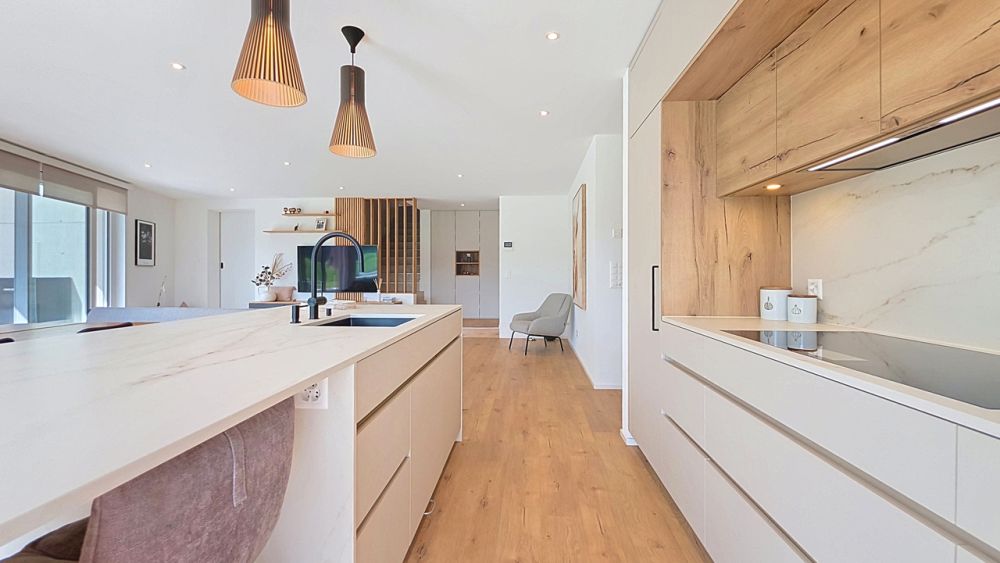 Magnifique appartement 4.5 pces avec jardin à Fétigny / FR - Séjour / salle à manger / cuisine