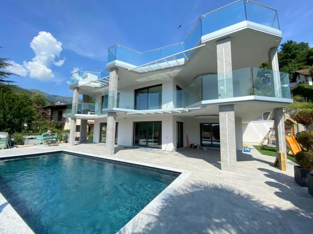 MODERNA VILLA DI LUSSO -  Bild 2